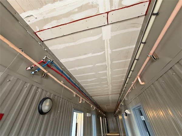 2 Units - Modular Trailer Mounted Buildings With 30 Jack & Jill Rooms And 4 Private Ensuite Rooms)